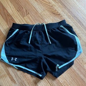 Under Armour workout shorts. Built in liner.